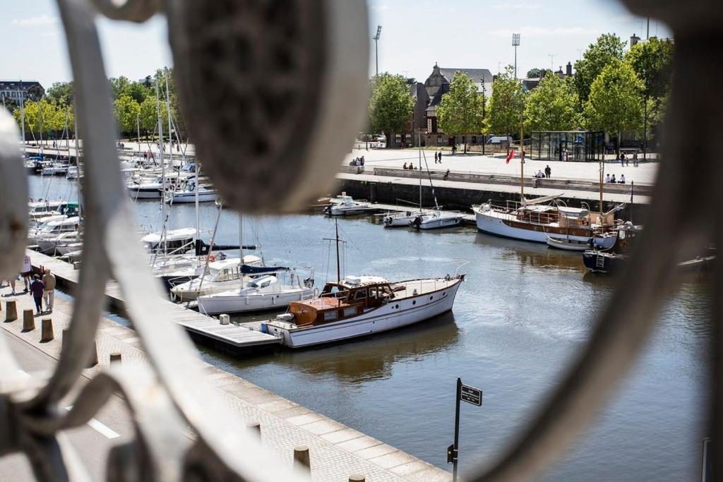 Vue Imprenable Sur Le Port, Charmant Et Clair! ヴァンヌ エクステリア 写真